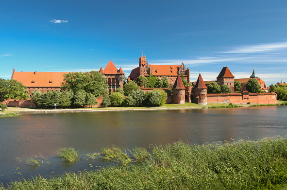 Latvia - Trakai Castle and its art museum