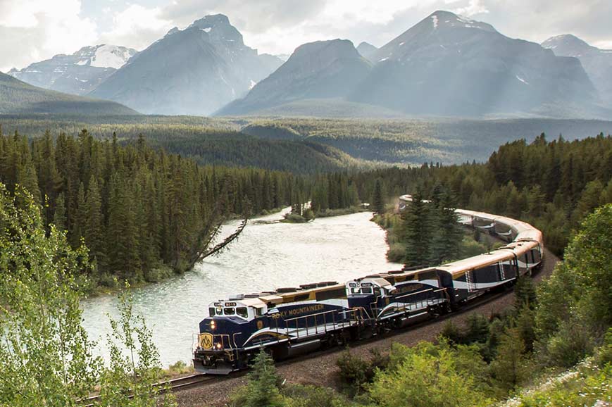 Grand Tour of Canada & the Rocky Mountaineer with Vancouver add-on